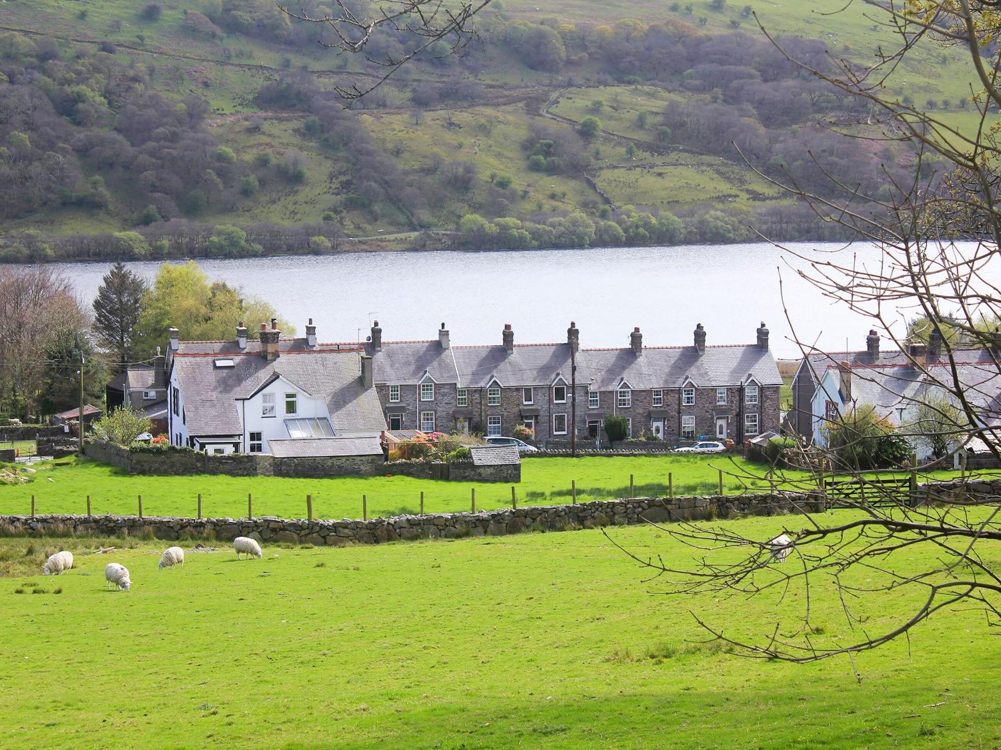 伊萨特度假屋 Nantlle 外观 照片